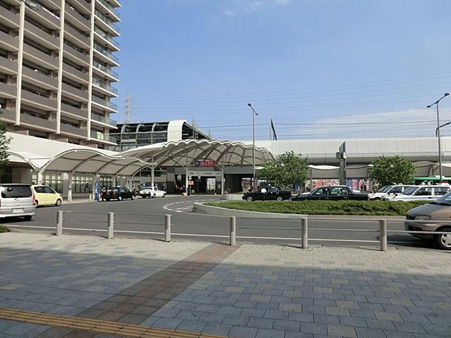 station. 1920m to the Tsukuba Express "Yashio" station