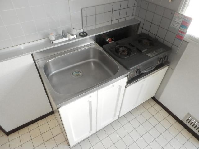 Kitchen. kitchen ☆ Two-burner stove (leaving product)