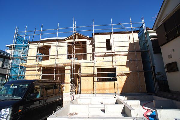 Local appearance photo. Also increases smile of your family, Bright south-facing house (1 Building)