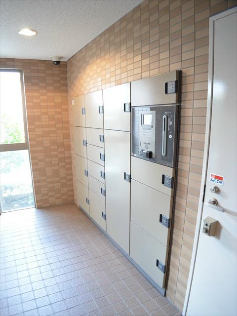 Other common areas. With home delivery BOX