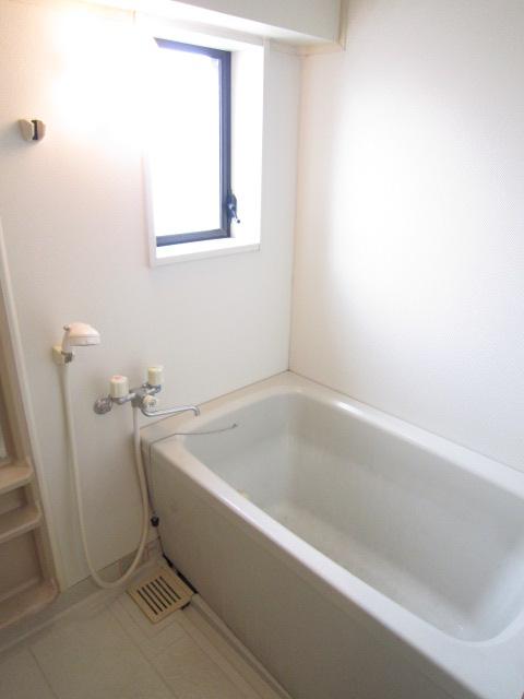 Bathroom. Room (August 2013) Shooting