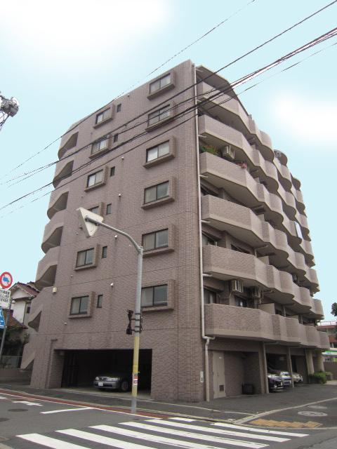 Local appearance photo. Local (August 2013) Shooting