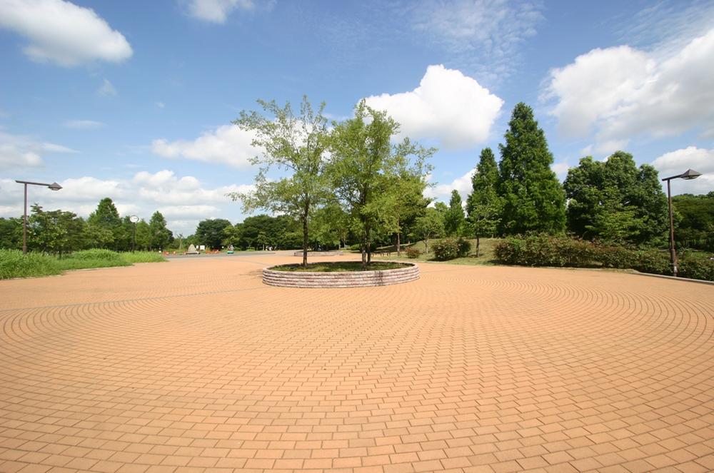 Police station ・ Police box. Until Tonerikoen 1400m