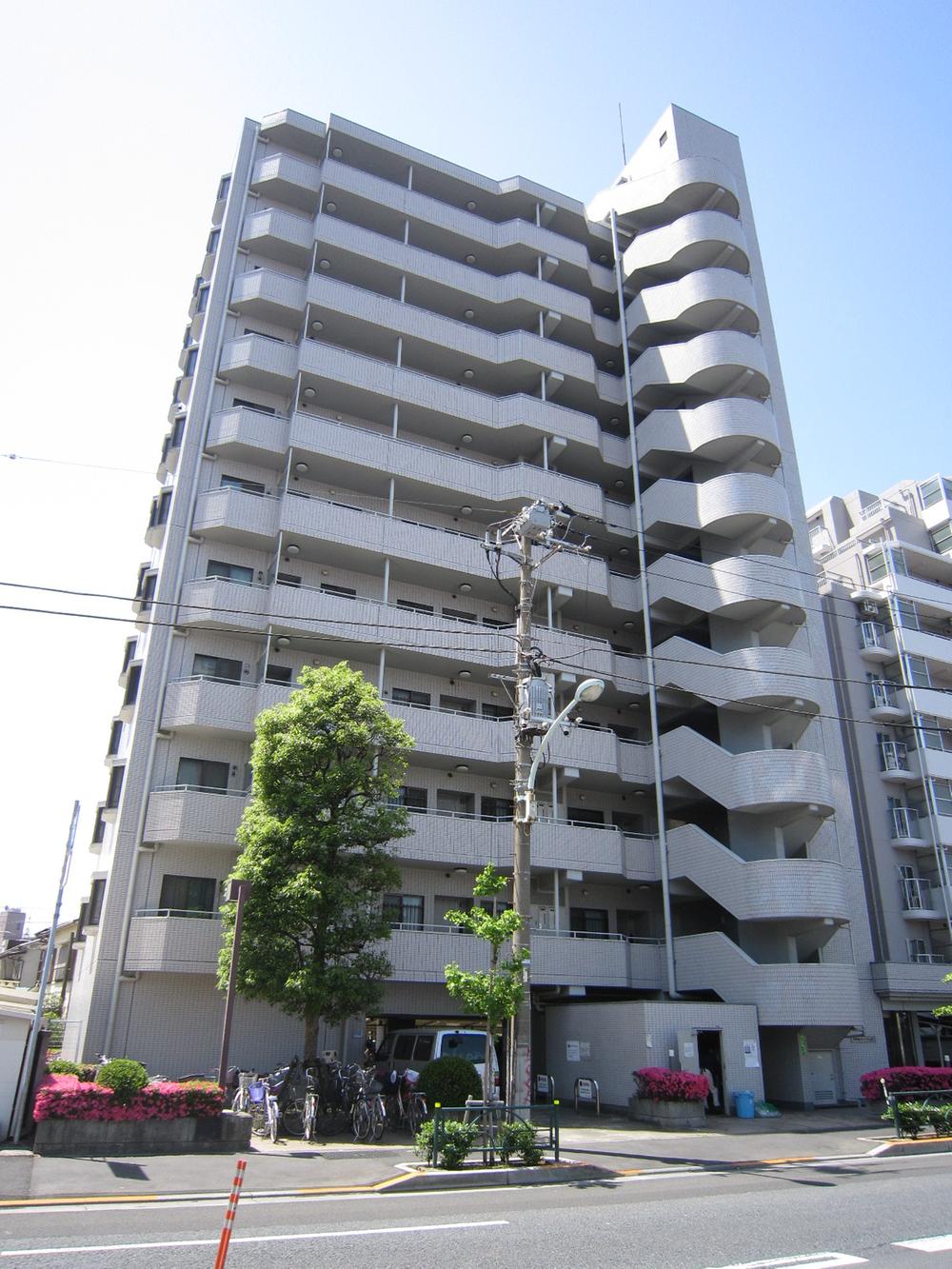 Local appearance photo. Local (May 2013) Shooting