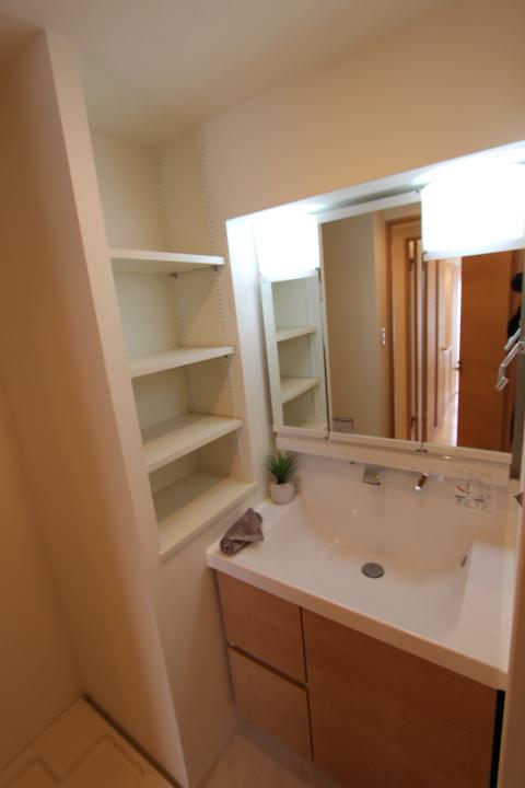 Wash basin, toilet. New replaced.. Washbasin with shower provided plenty of storage, Comfortable and convenient space towel is placed on the storage side.
