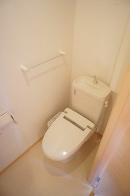 Toilet. Bidet, With shelf