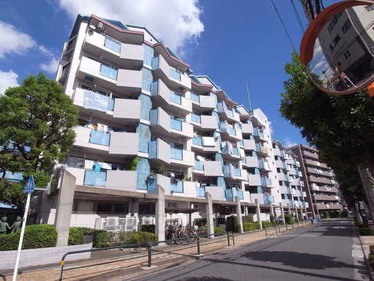 Local appearance photo