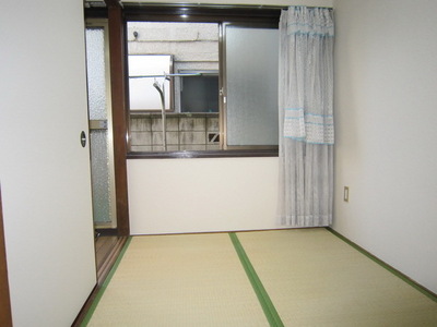 Other room space. 3 Pledge of Japanese-style room with