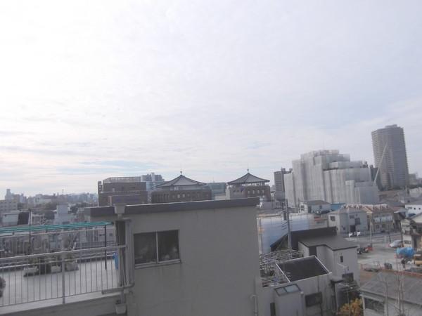 View photos from the dwelling unit