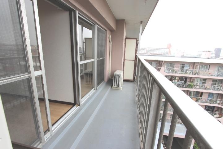 Balcony. Balcony Spacious. Jose is likely at a time also coherent laundry. Local (July 2013) Shooting