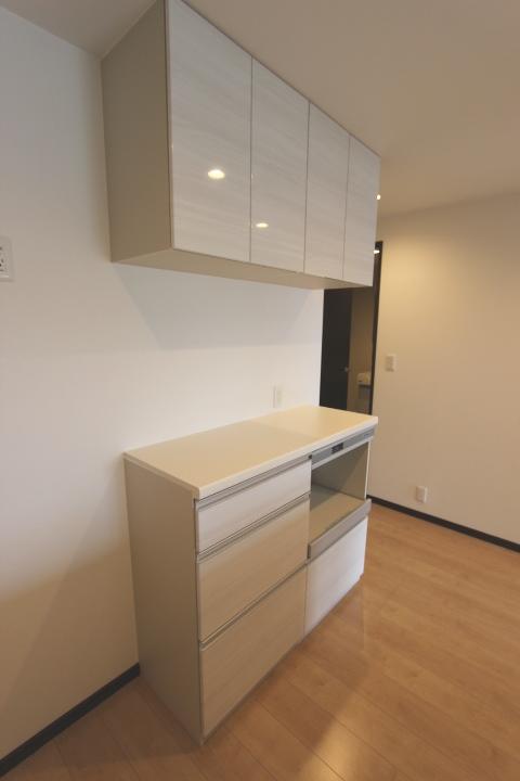 Receipt. Kitchen and a cup with a board which gave a sense of unity. So is feeling tightness so gentle shades. Indoor (July 2013) Shooting