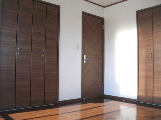 Same specifications photos (Other introspection). Construction example photo