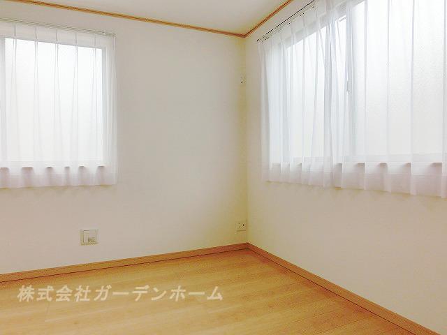 Model house photo. ■ The station a 10-minute walk, Introducing seismic grade acquisition mansion of peace of mind. South Do not get a sunny My home in the car space? ■