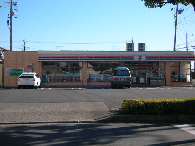 Convenience store. Seven-Eleven Adachi Higashiiko 3-chome up (convenience store) 506m