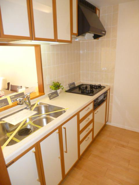 Kitchen. Face-to-face system Kitchen ・ Water purifier visceral faucet