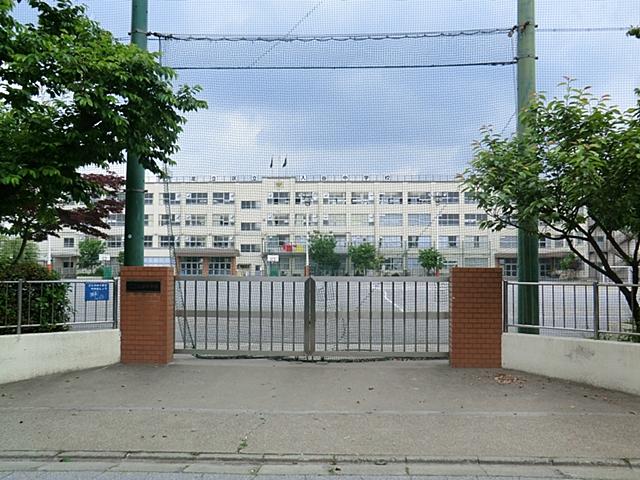 Junior high school. 610m to Adachi Ward Iriya Junior High School