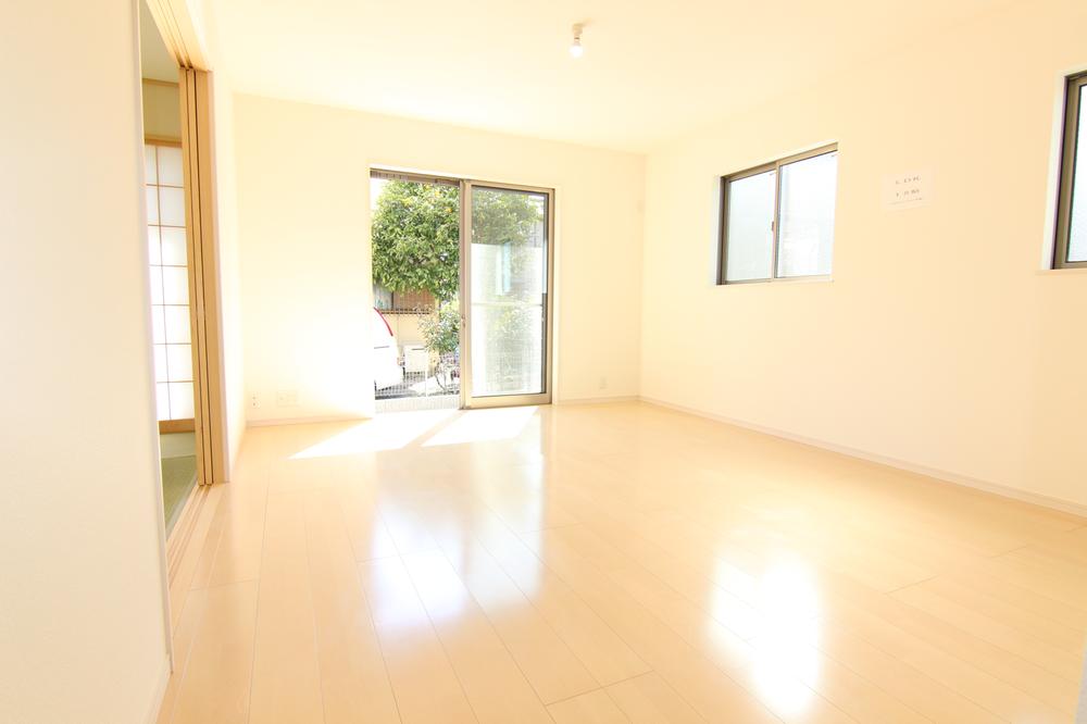 Living. Example of construction