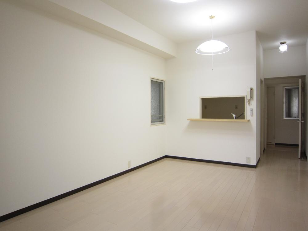 Living. Indoor (11 May 2013) Shooting