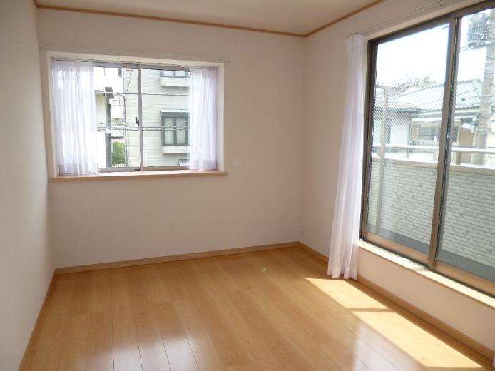 Non-living room. Day is good