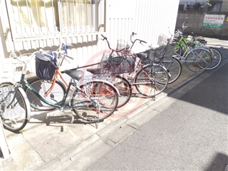 Building appearance. Bicycle-parking space