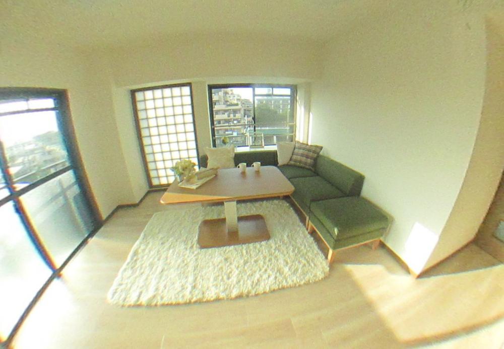 Living. Indoor (11 May 2013) Shooting