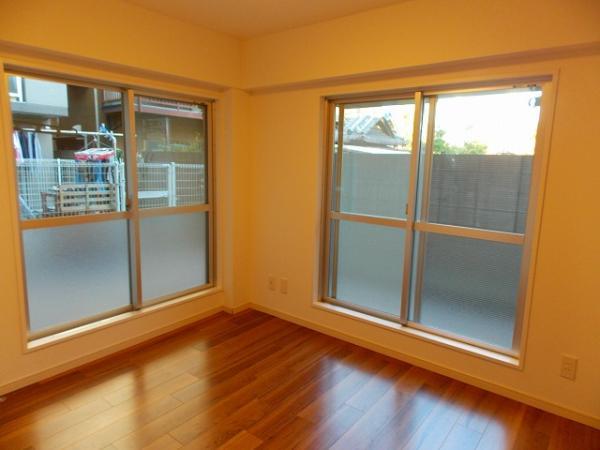 Non-living room. It is surrounded by a terrace
