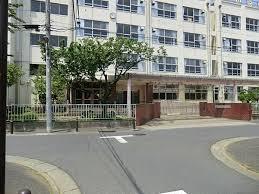Junior high school. 231m to Adachi Ward Yanaka Junior High School