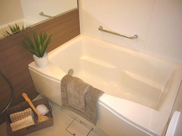 Bathroom. Comforting environment! Spacious bathroom!