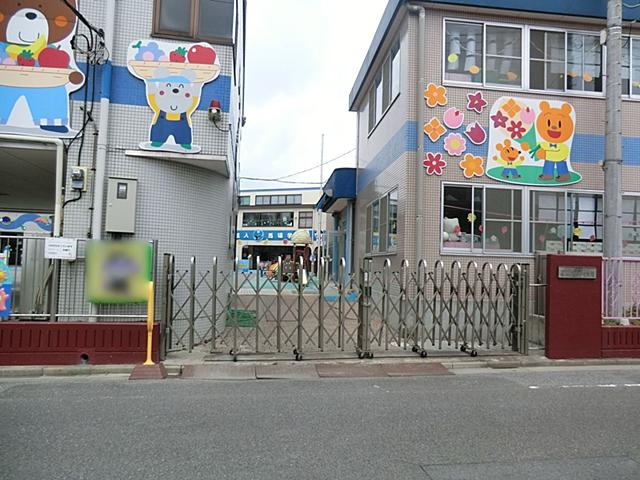 kindergarten ・ Nursery. 350m to Adachi swallow kindergarten