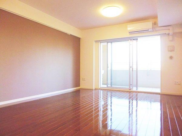 Living. Bright room.