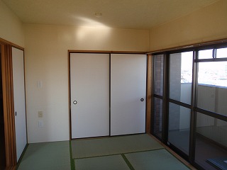 Other room space. Japanese-style room 6 quires