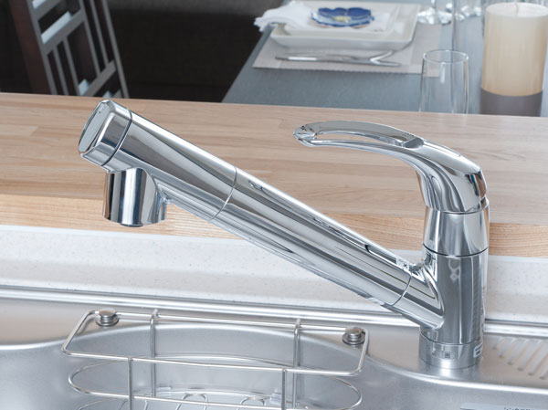 Kitchen.  [Water purifier integrated hand shower faucet] Single lever mixing shower faucet in the head pull-out type, Cartridge exchange is effortless water purifier integrated.  ※ The cartridge requires a separate exchange (fee required).