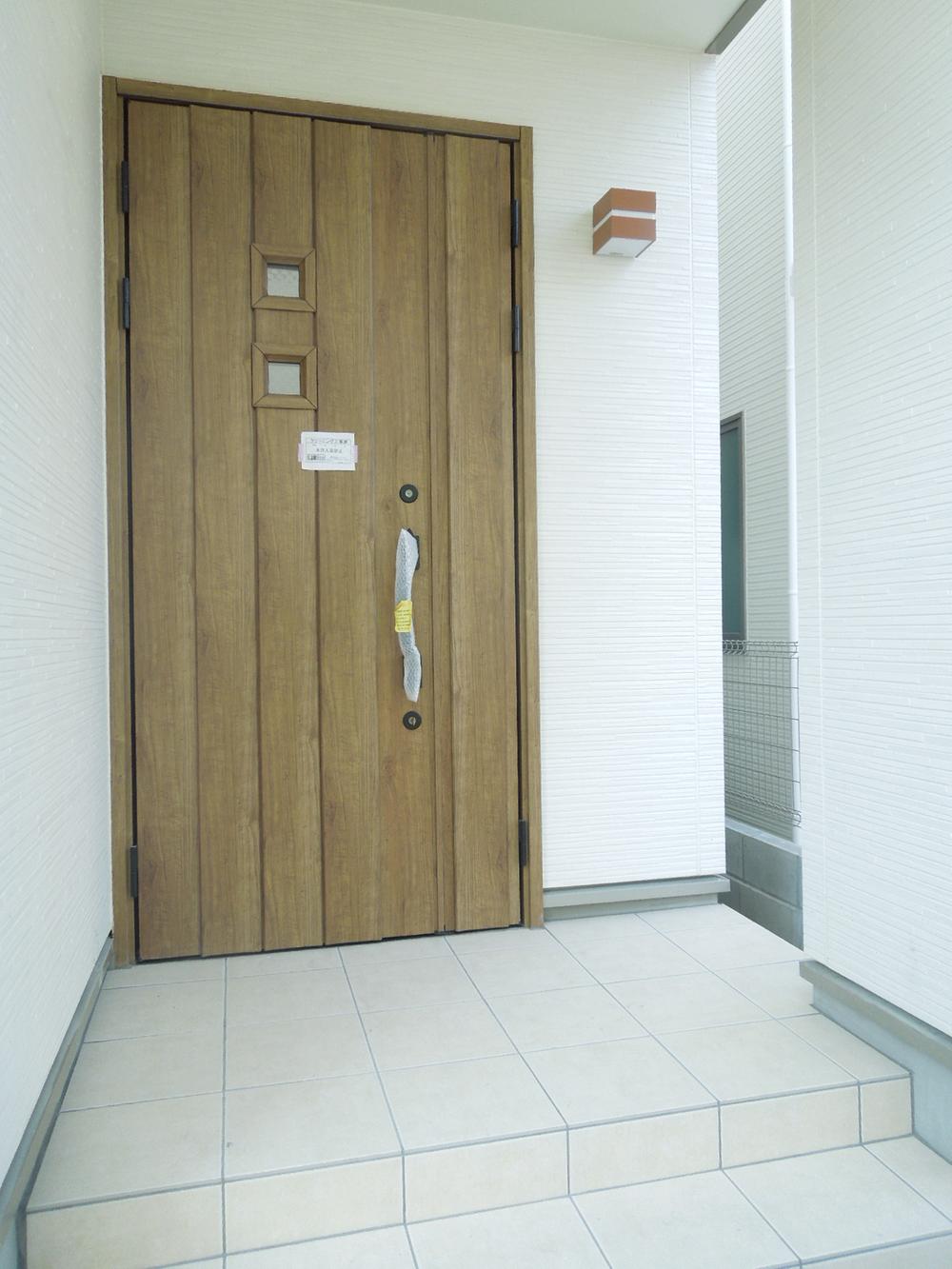 Entrance. Stylish front door