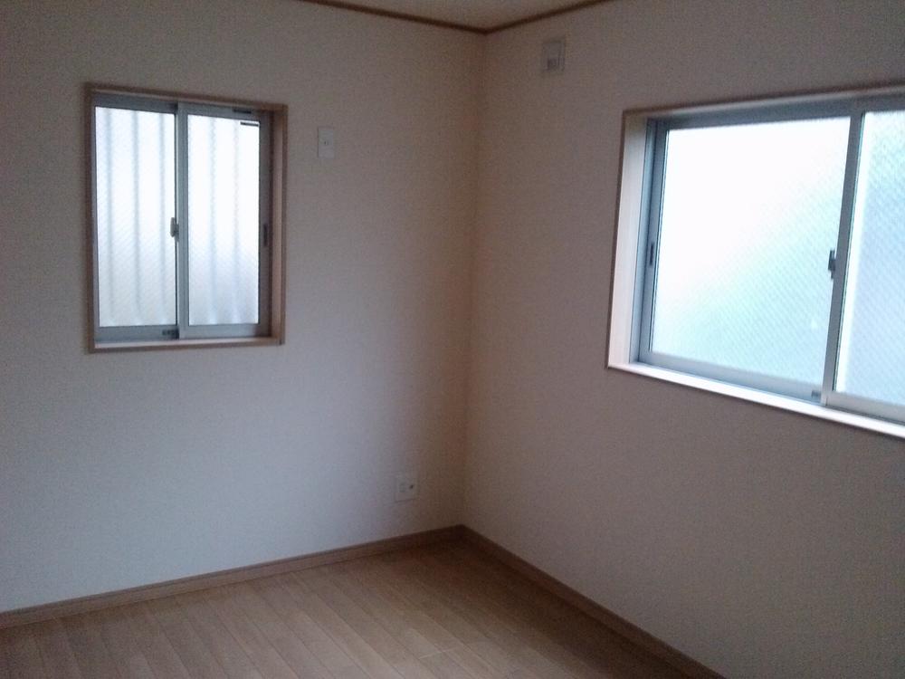 Non-living room. Building 2