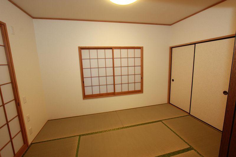 Non-living room. First floor Japanese-style room