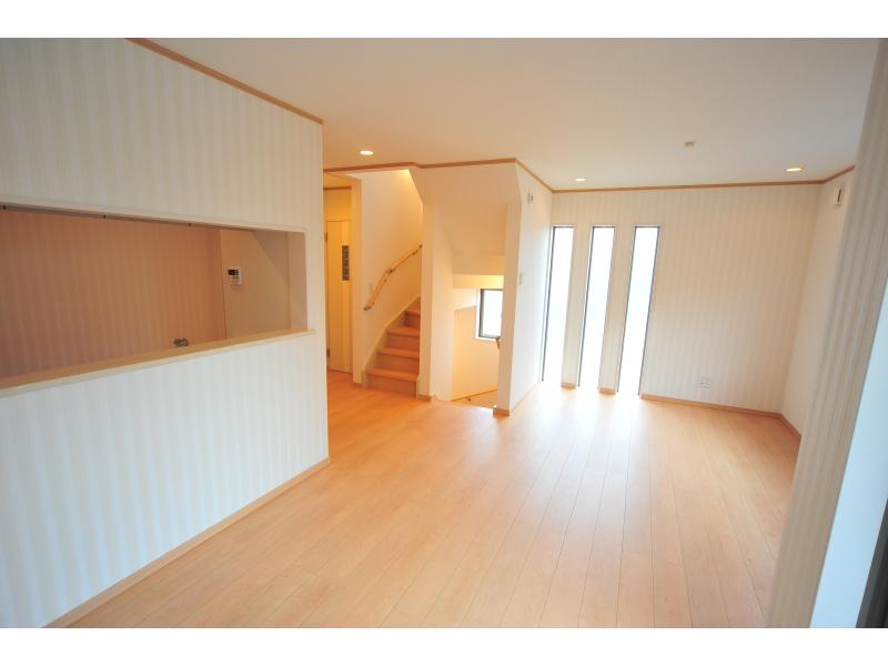 Living. Building 3 living