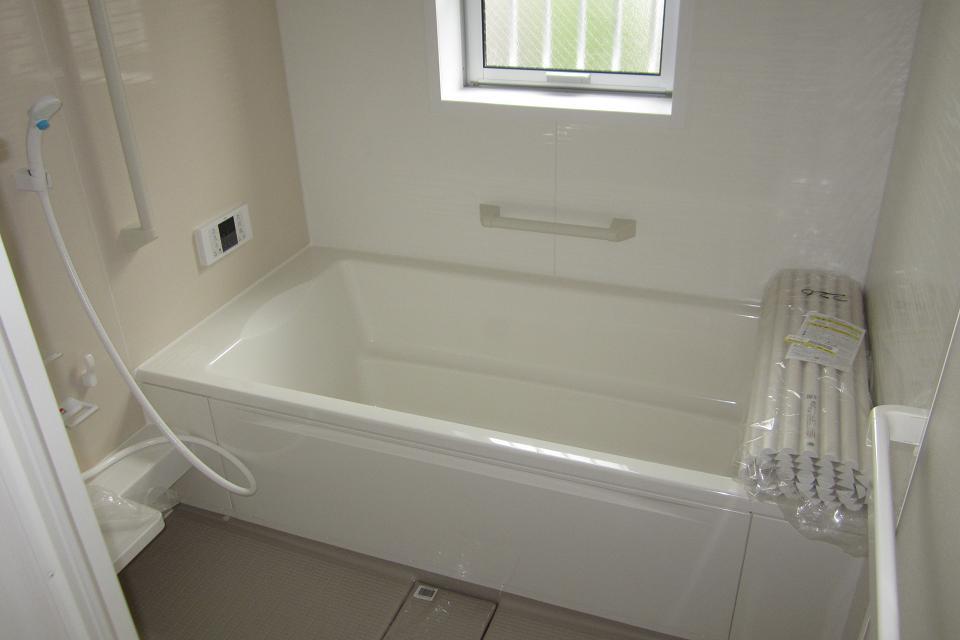 Same specifications photo (bathroom). ( Building) same specification