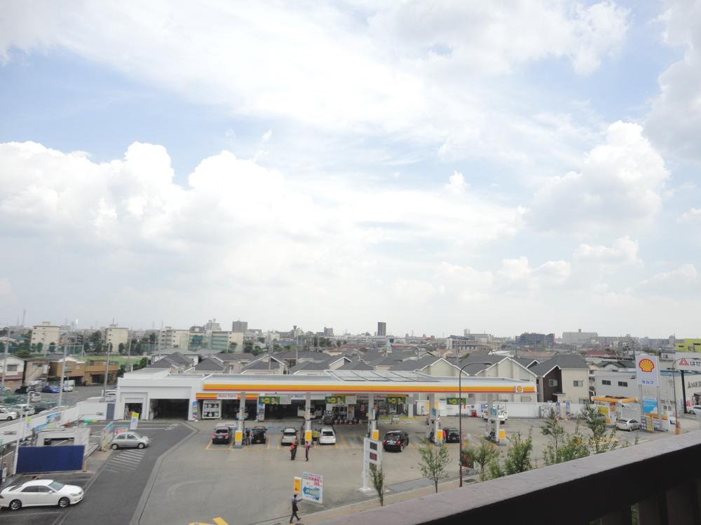 View photos from the dwelling unit. View from local (September 2013) Shooting