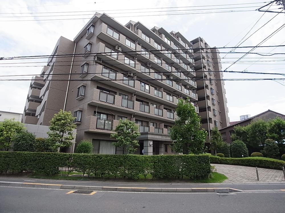 Local appearance photo. Lions Garden of the goodness of management is proud of the Lions senior grade