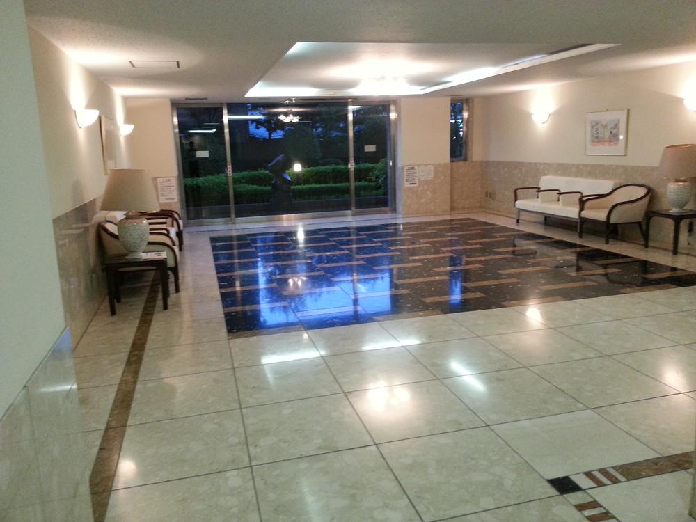 lobby. Lobby feeling of luxury is to suggest the height of the quality.
