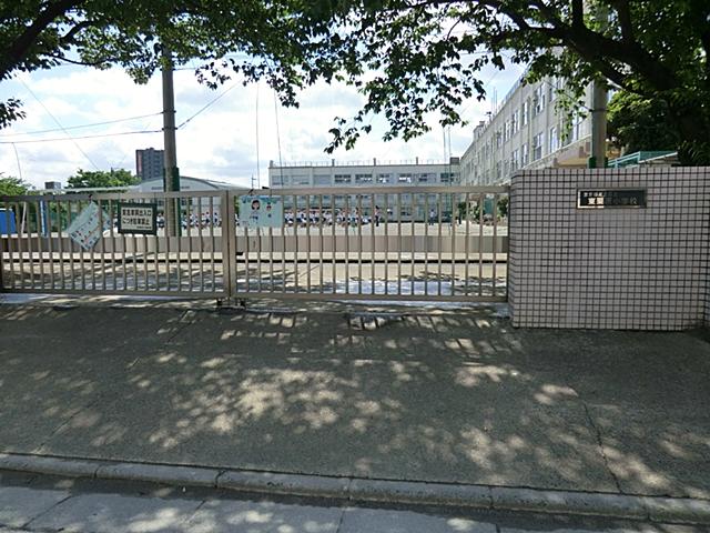 Primary school. 290m to the east, Kurihara elementary school
