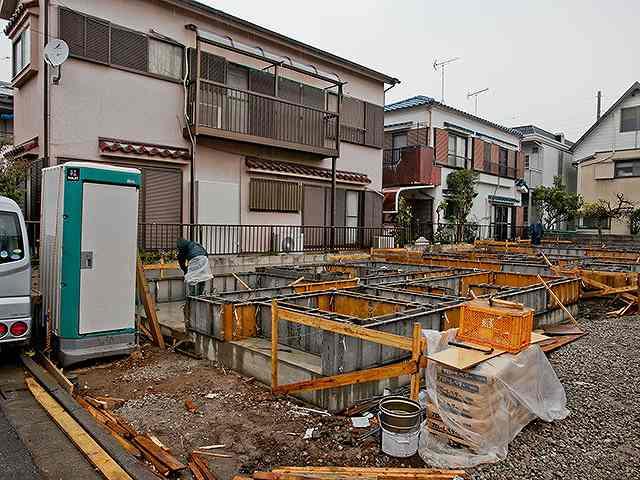 Local appearance photo. Local (12 May 2013) Shooting, 1 Building