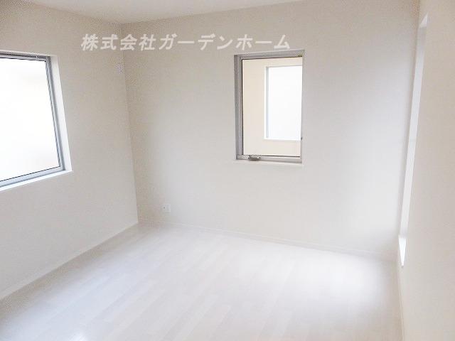 Model house photo.  ■ Drenched light of the sun and Sansan, Bright Western-style ■