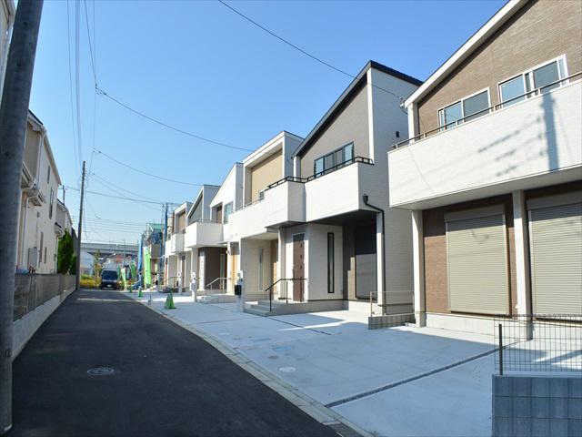 Local photos, including front road