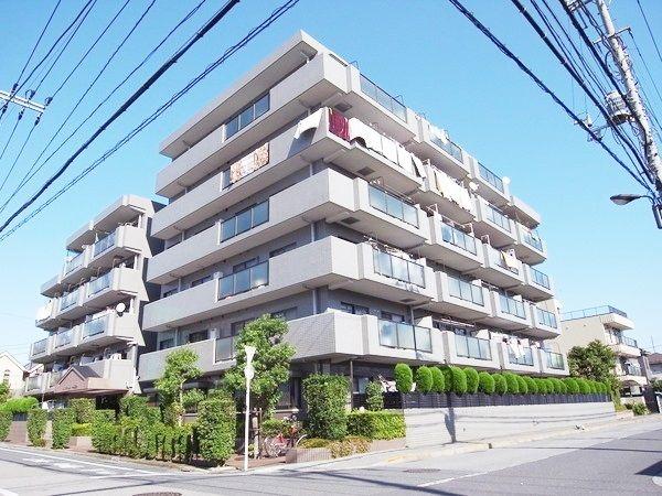 Local appearance photo. There around shopping facility