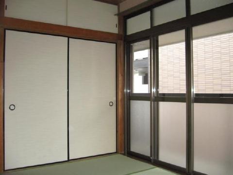 Living and room. Japanese-style room 2