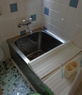 Bathroom. Bathroom tile is also a shiny Indoor (11 May 2013) Shooting