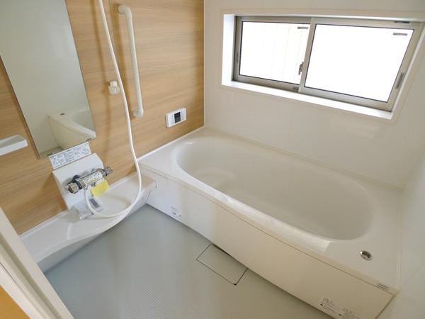 Bathroom. Q Building