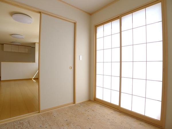 Non-living room. Q Building