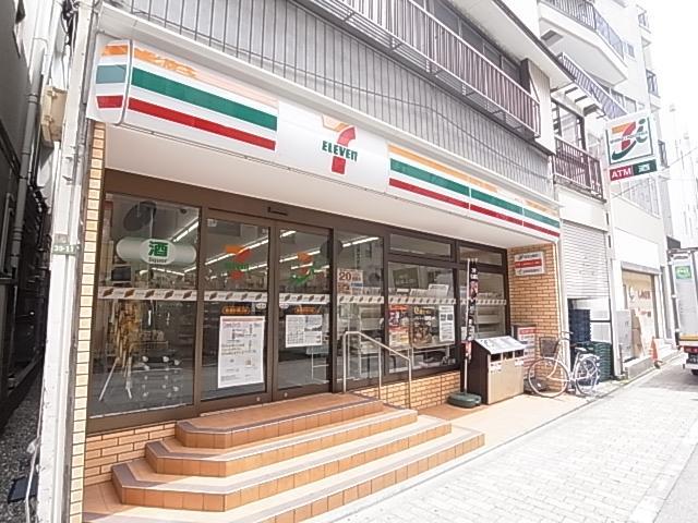 Convenience store. 142m to Seven-Eleven (convenience store)